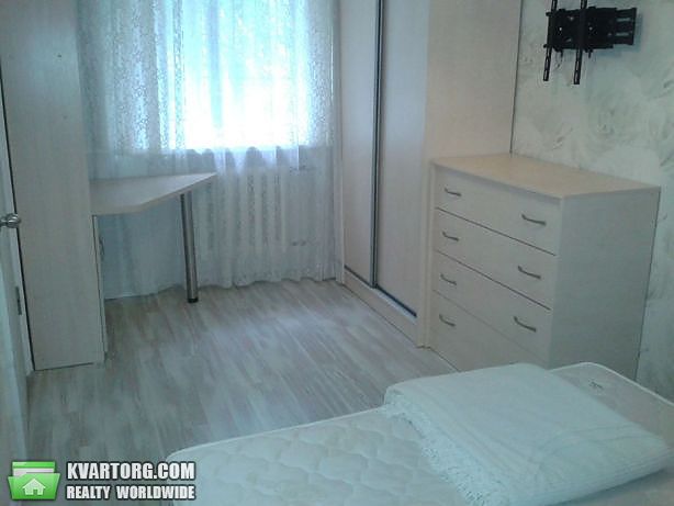 Rent out 3-room apartment. Киев,  Ольжича — photo 4