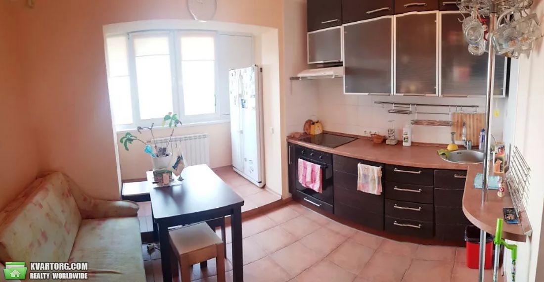 Rent out 3-room apartment. Киев, Радужная — photo 3