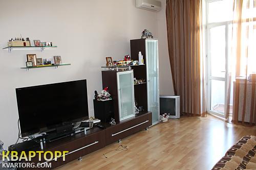 Rent out 3-room apartment. Киев,  Шелковичная — photo 4
