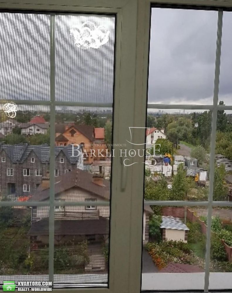 Rent out 2-room apartment. Киев, луценко — photo 10