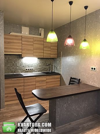 Rent out 1-room apartment. Киев, Лукяновская — photo 3