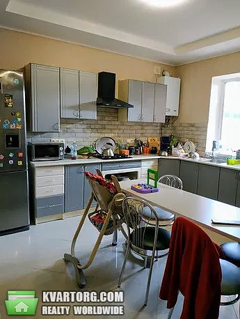 Rent out Townhouse. Буча, ул. Героев Крут — photo 1
