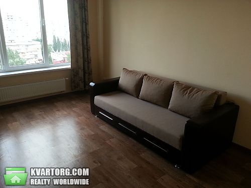 Rent out 1-room apartment. Киев, Богатырская — photo 2