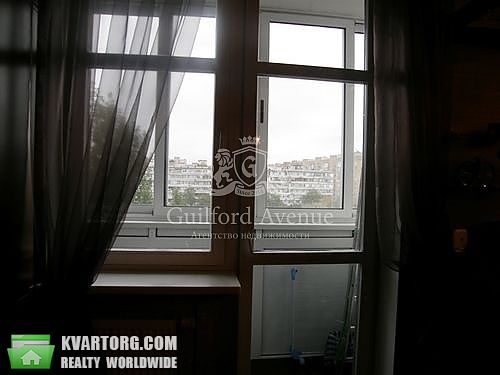 Sell 2-room apartment. Киев,  Щорса — photo 8