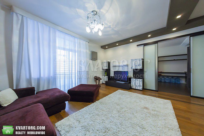 Rent out 2-room apartment. Киев,  Старонаводницкая — photo 2