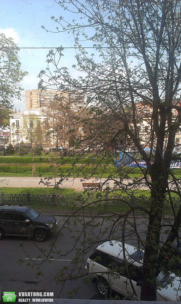 Sell 2-room apartment. Днепропетровск, Карла Маркса — photo 2