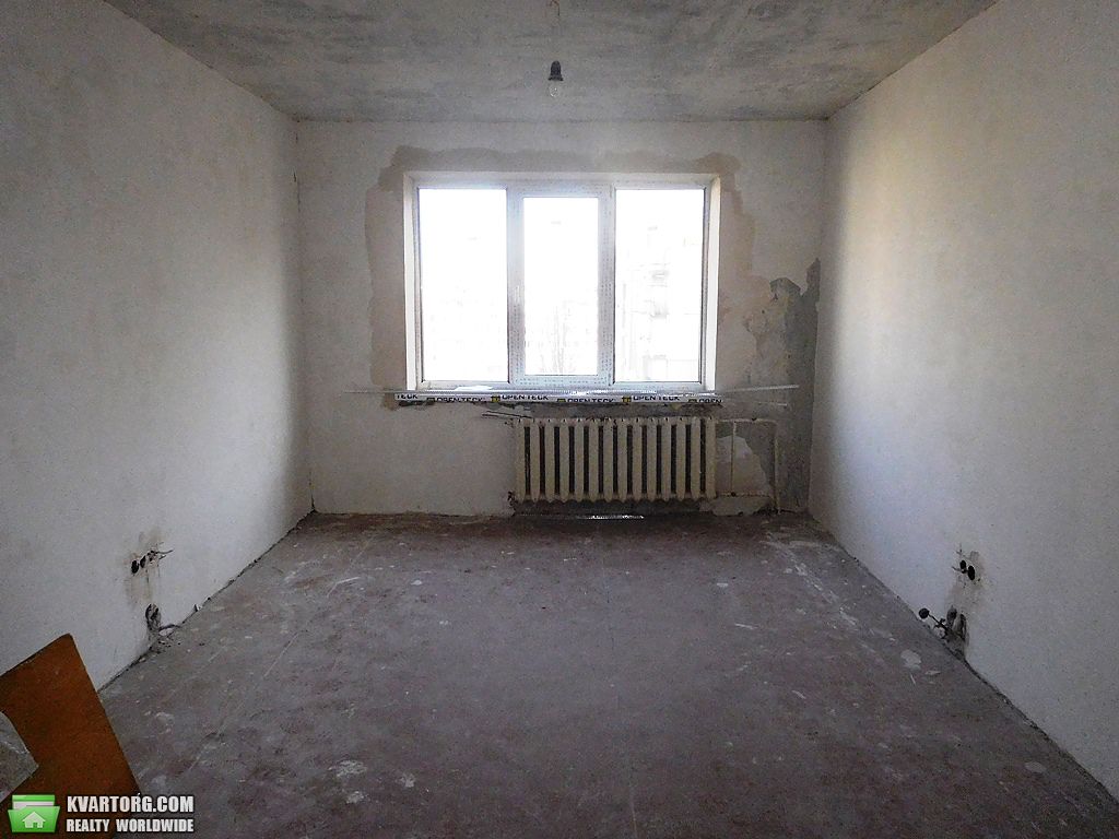 Sell 3-room apartment. Киев,  Героев Днепра — photo 1