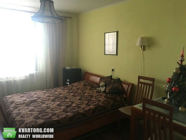 Rent out 1-room apartment. Киев,  Богатырская — photo 1