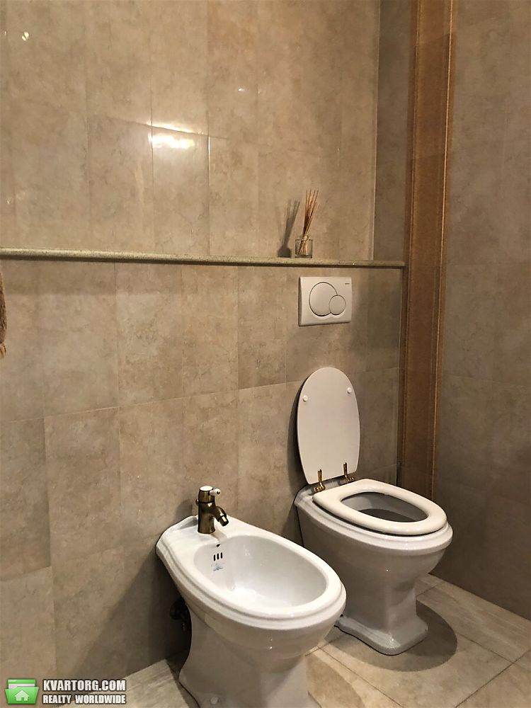 Rent out 4-room apartment. Киев, Хоревая — photo 9