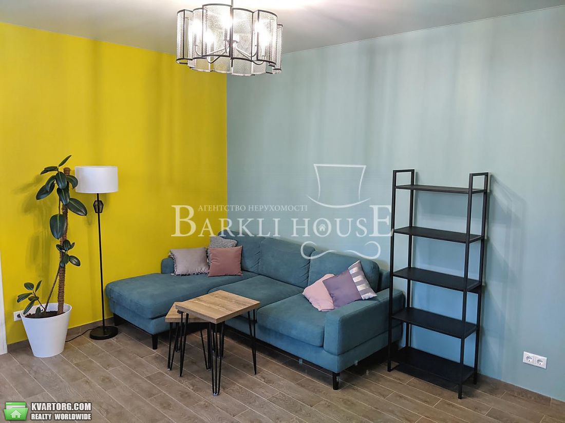 Rent out house. Киев, парковая — photo 1