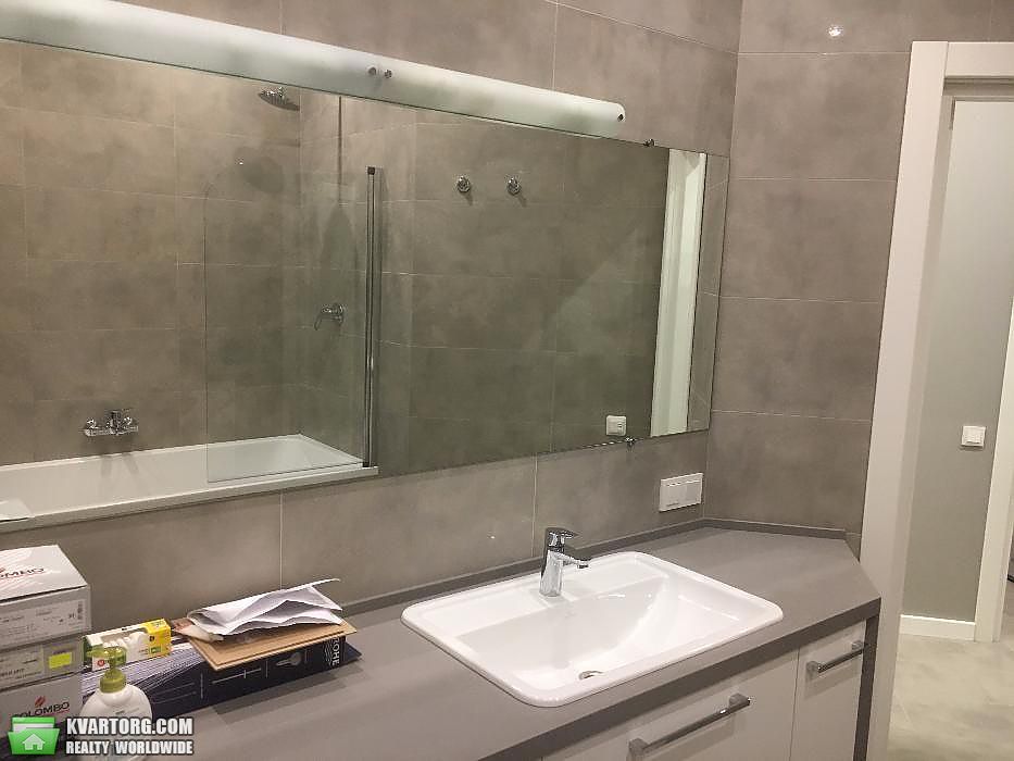 Rent out 2-room apartment. Киев,  Дарницкий бул — photo 6