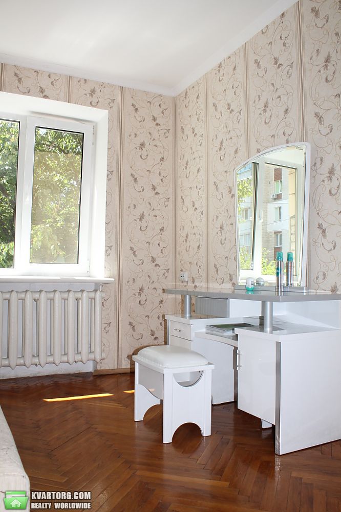 Sell 3-room apartment. Киев,  Победы пр — photo 1