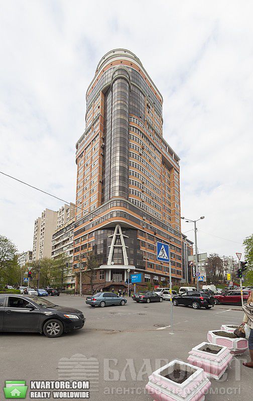 Sell 3-room apartment. Киев,  Предславинская — photo 1