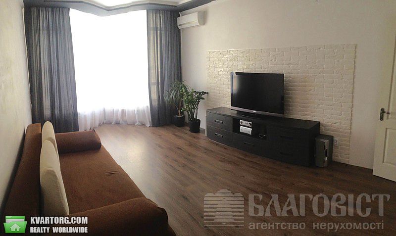 Sell 3-room apartment. Киев,  Бажана — photo 1