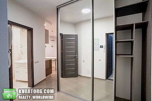 Rent out 1-room apartment. Киев, Героев Сталинграда пр — photo 3
