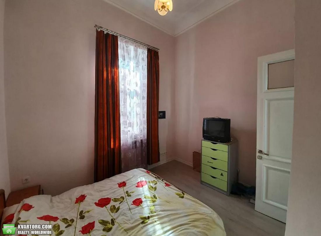 Rent out 3-room apartment. Киев,  Городецкого — photo 8
