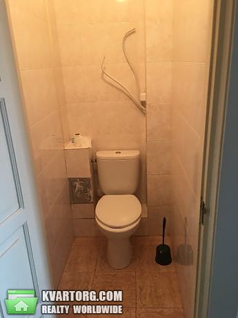 Rent out 2-room apartment. Киев,  Руденко — photo 9