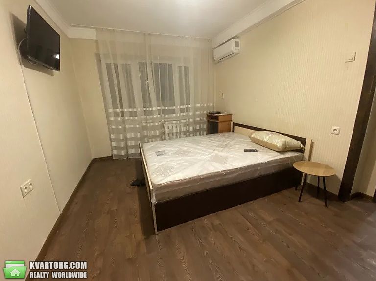 Sell 1-room apartment. Киев,  Строителей — photo 1