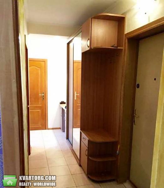 Sell 2-room apartment. Киев, Краснознаменная — photo 2