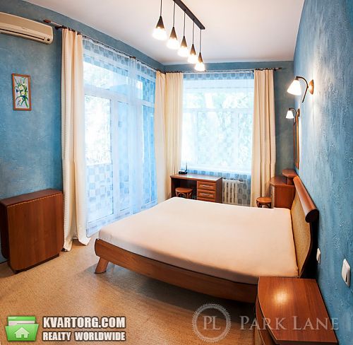 продам 3-комнатную квартиру. Киев,  Костельная - фото 2