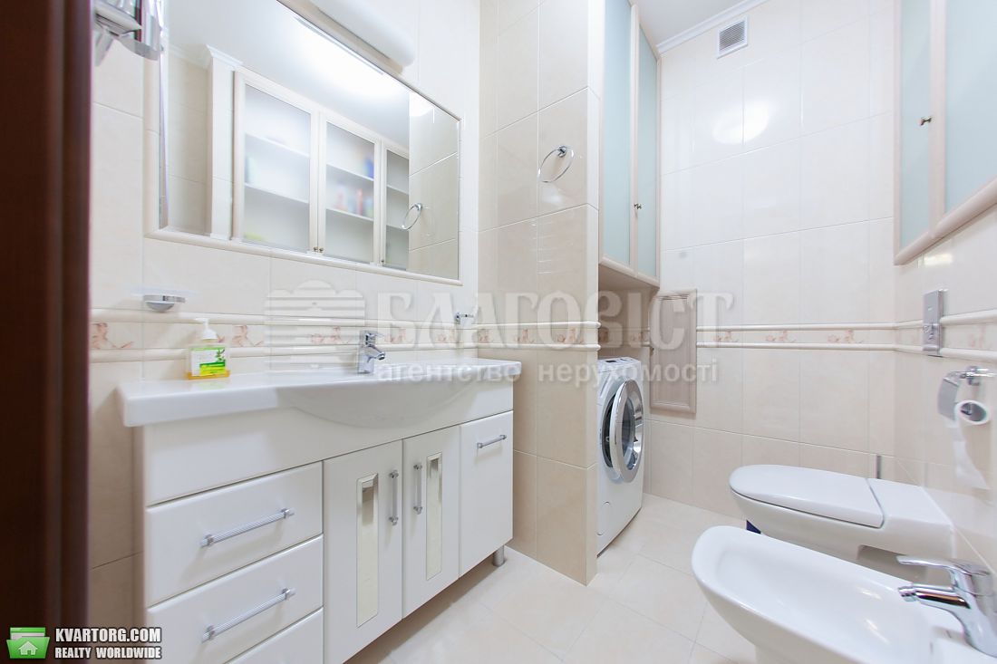 Rent out 3-room apartment. Киев,  Голосеевская — photo 2