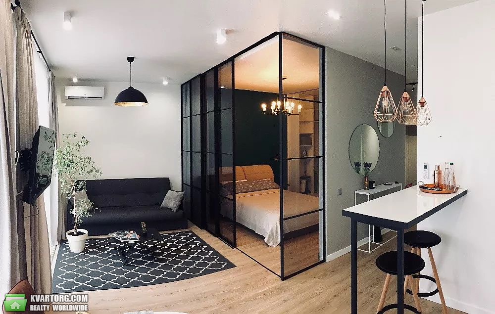Sell 1-room apartment. Киев, Дегтярная — photo 3