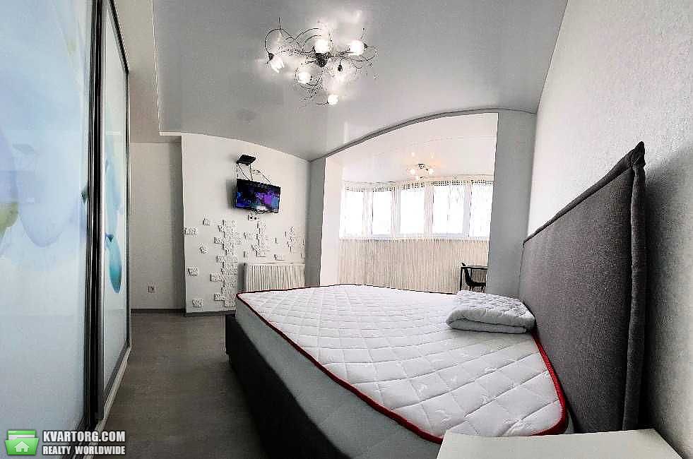Rent out 1-room apartment. Киев, Лобановского — photo 6