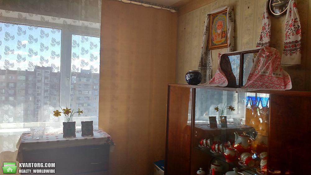 Sell 3-room apartment. Киев,  Радужная — photo 2