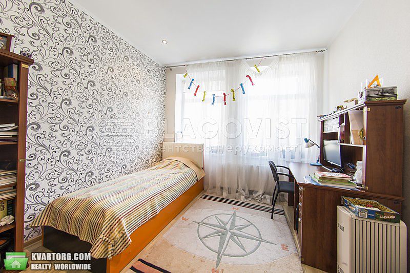 Sell 3-room apartment. Киев,  Щорса — photo 9