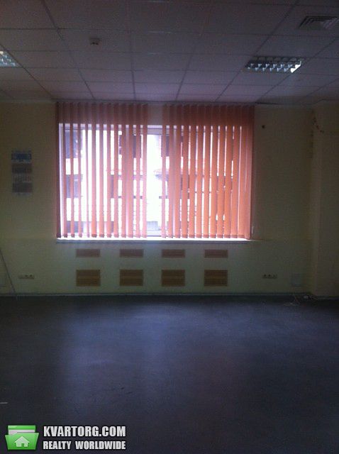 Rent out office. Киев, Дегтяревская — photo 1