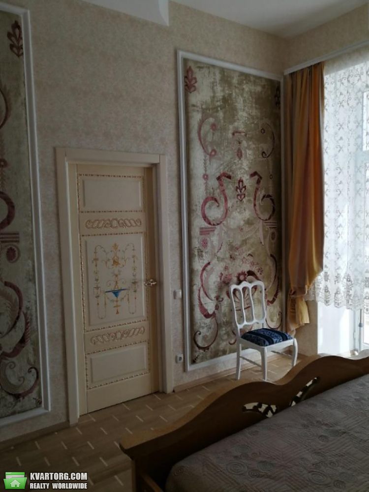 Rent out 2-room apartment. Киев,  Лютеранская — photo 8