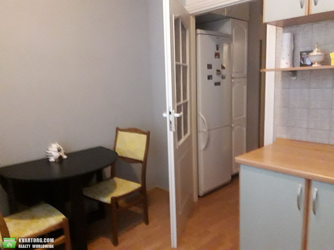 Rent out 3-room apartment. Киев, бульвар Дружбы народов — photo 2