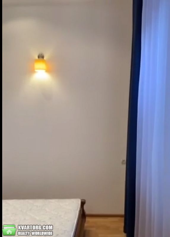 Rent out 2-room apartment. Киев,  Владимирская — photo 5