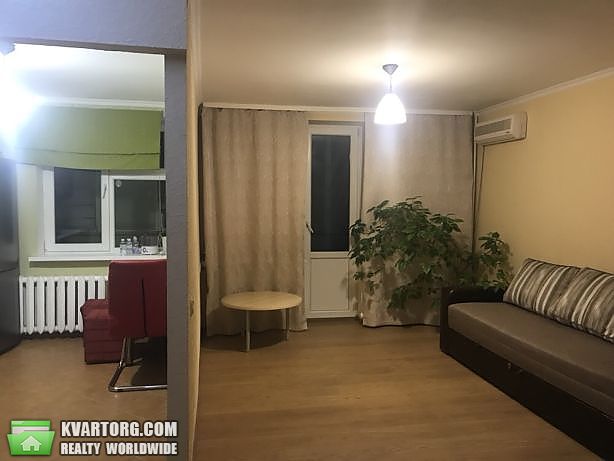 Rent out 1-room apartment. Киев,  Потехина — photo 2