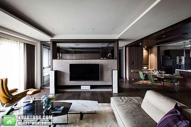 Rent out 3-room apartment. Киев,  Жилянская — photo 2