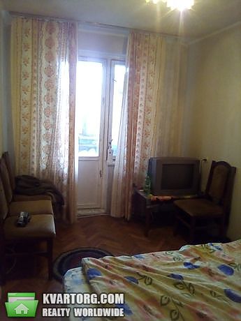Sell 3-room apartment. Киев,  Лайоша Гавро — photo 2
