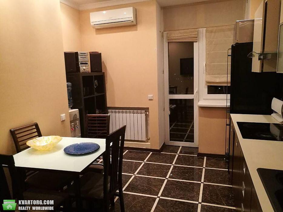 Rent out 3-room apartment. Киев, Коновальца — photo 7