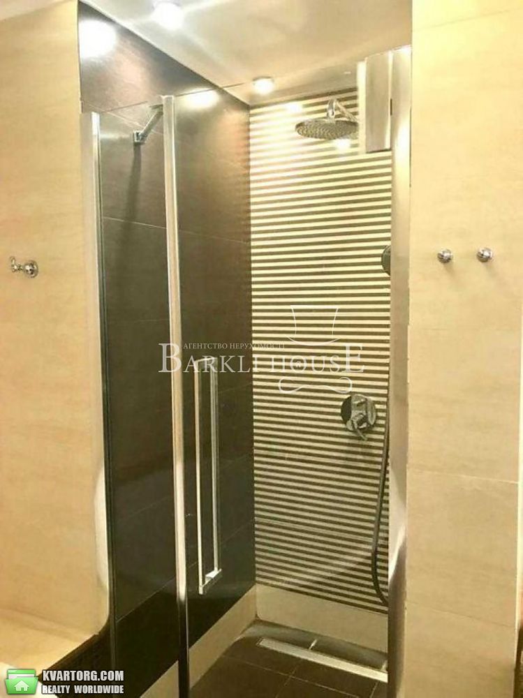 Rent out 2-room apartment. Киев,  Тычины пр — photo 10