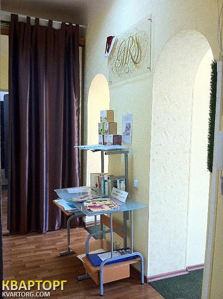 Rent out office. Киев,  Толстого — photo 1