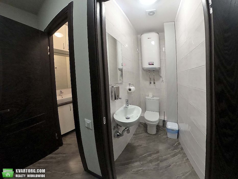 Sell 3-room apartment. Киев,  Саперно-Слободская — photo 8