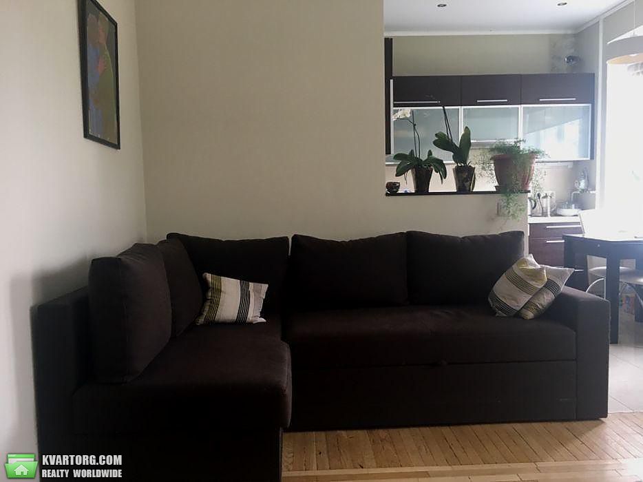 Rent out 3-room apartment. Киев, Коновальца — photo 1