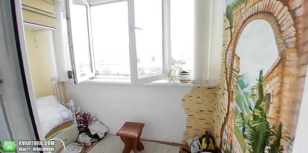 Sell 3-room apartment. Киев,  Радунская — photo 3