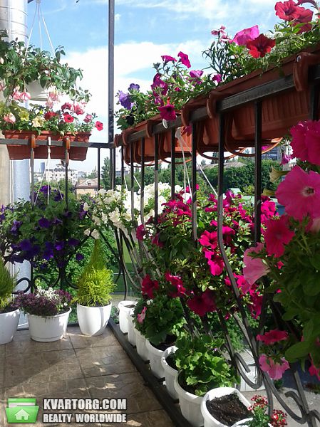 Sell 2-room apartment. Киев, Курская — photo 1