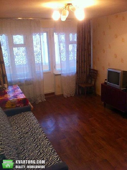 Sell 1-room apartment. Киев,  Дегтяревская — photo 1