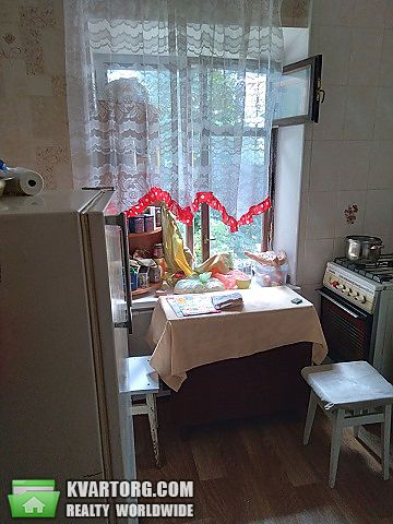 Rent out 2-room apartment. Кировоград, Ватутина — photo 1