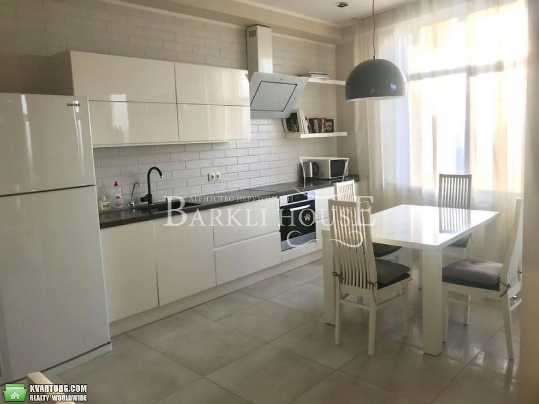 Rent out 2-room apartment. Киев,  Леси Украинки бул — photo 1