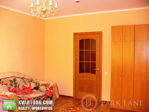 продам 3-комнатную квартиру. Киев,  Воскресенская - фото 1