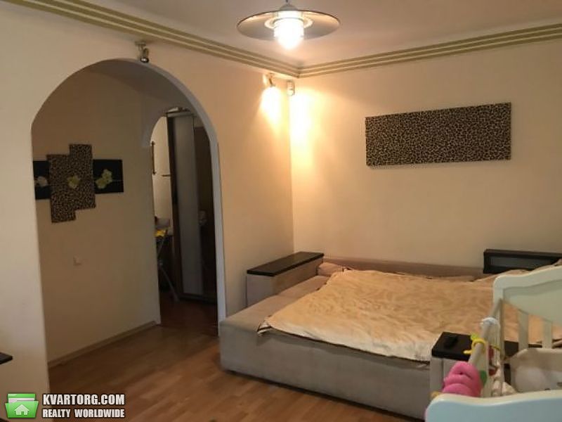 Sell 2-room apartment. Киев, пр-т Соборности — photo 1