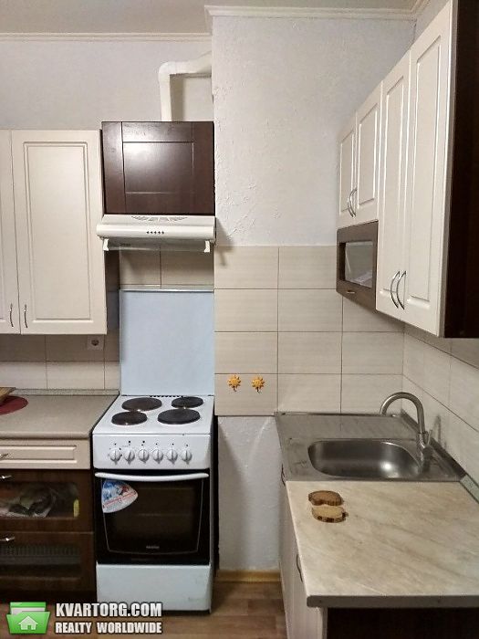 Rent out 1-room apartment. Киев, Ващенко — photo 4