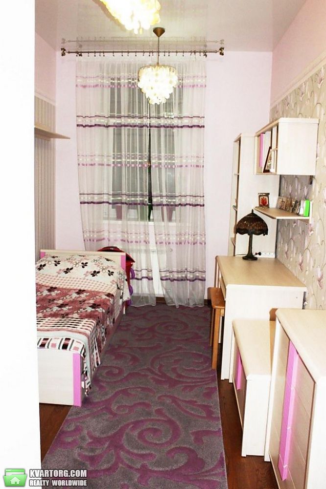 Rent out 4-room apartment. Киев,  Толстого — photo 8